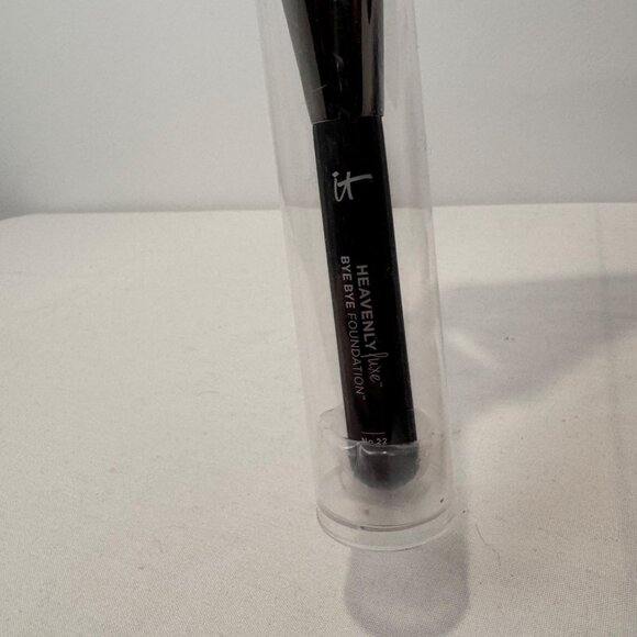 NEW It Cosmetics Brushes Bye Bye Foundation SPF 50 Powder Brow Eyeliner Superher - Picture 10 of 14